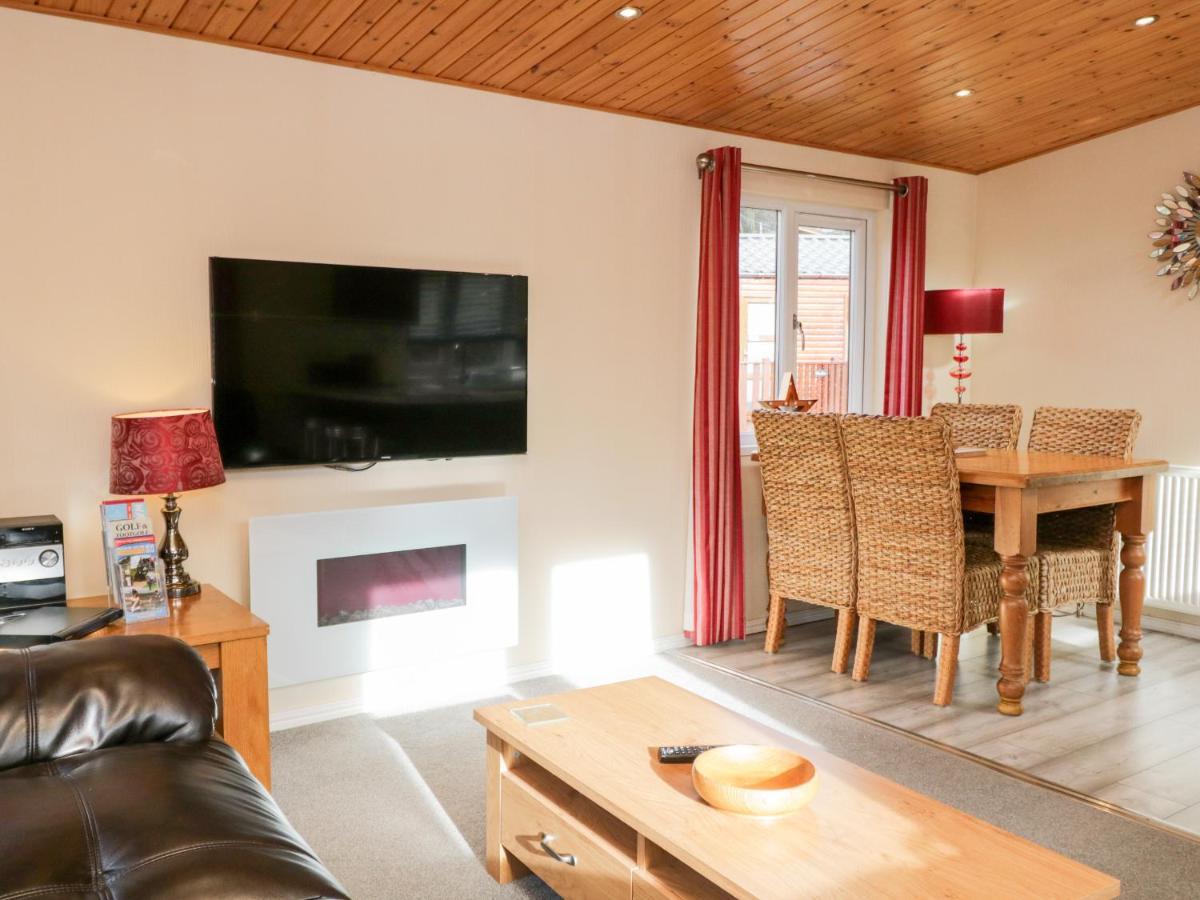 Striding Edge Lodge Windermere Exterior foto